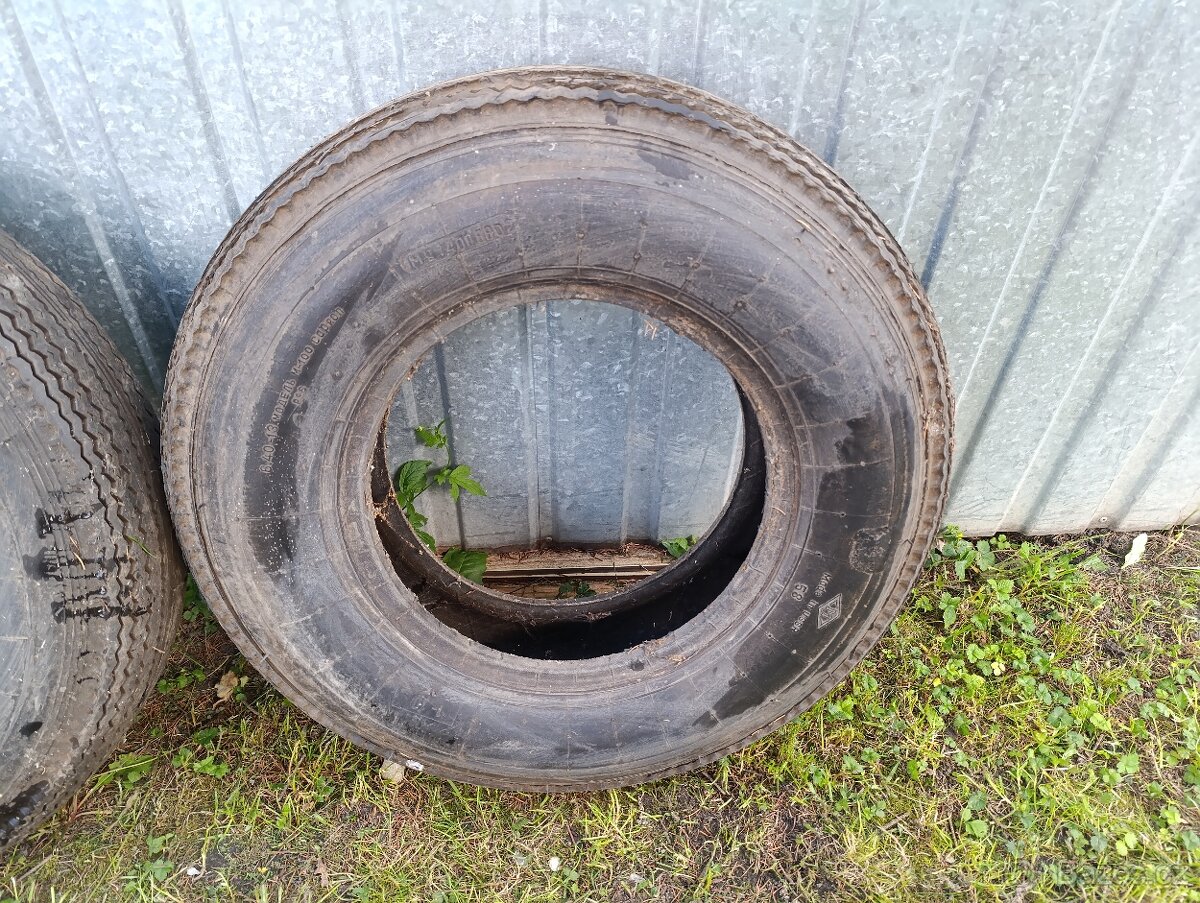 2x pneu 6.40-13 - USSR - 2