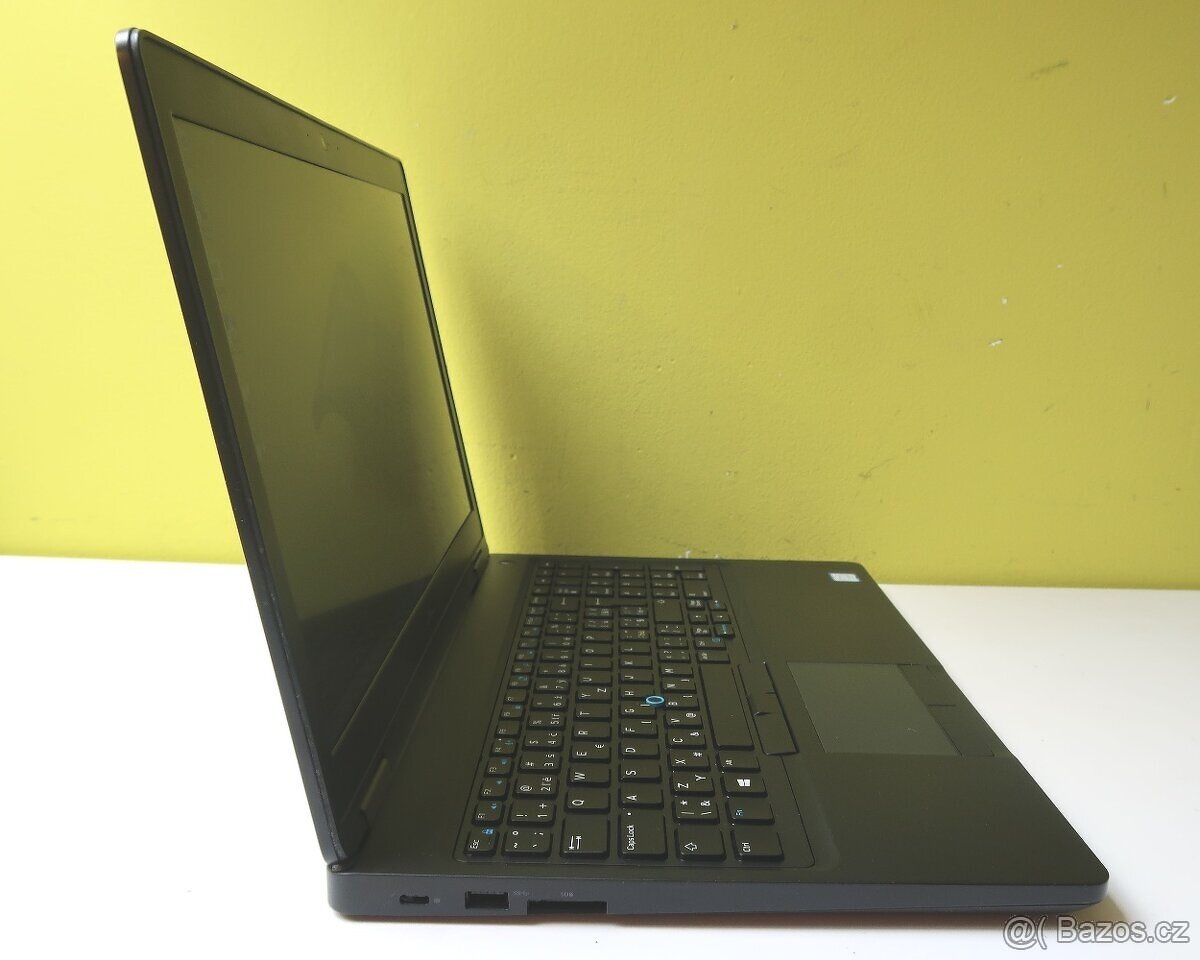 DELL LATITUDE E5590 /i3-8130/16GB/SSD256GB/WIN11/ZÁRUKA - 2