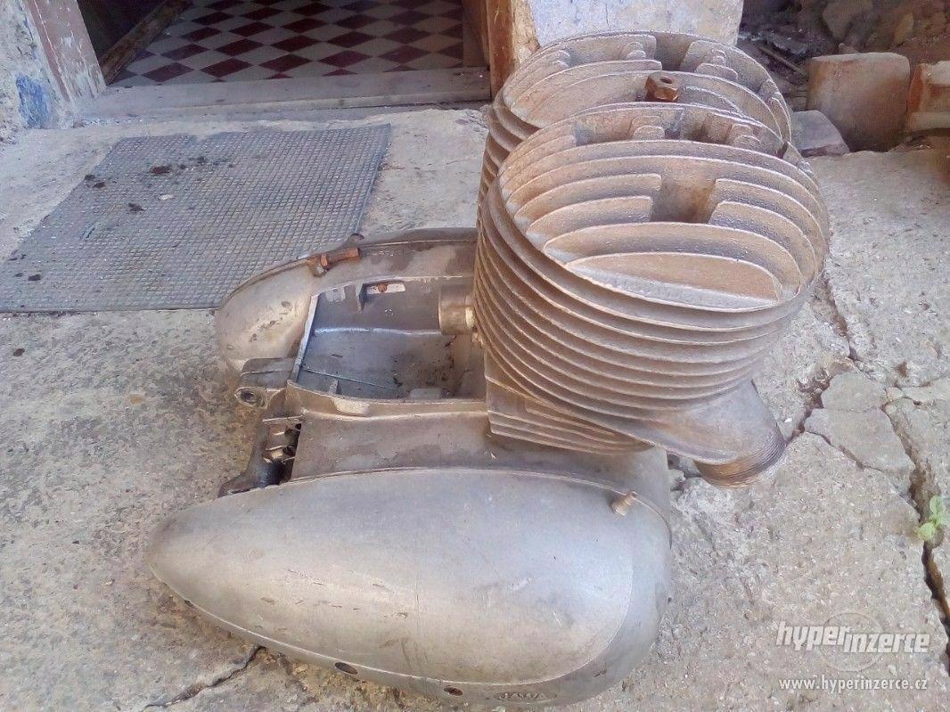 Motor jawa 350 554 libenak - 2