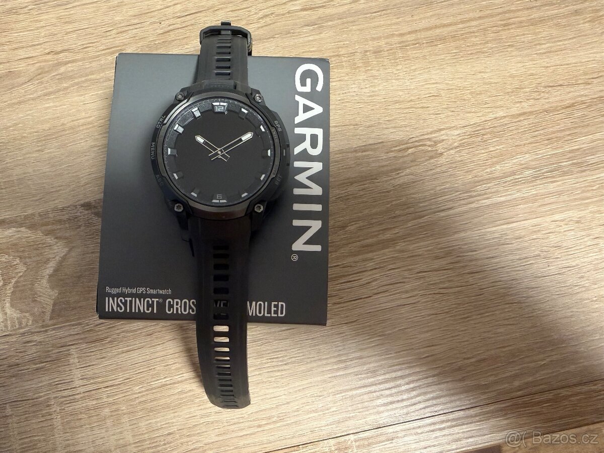 Garmin Instinct Crossover AMOLED Charcoal - 2