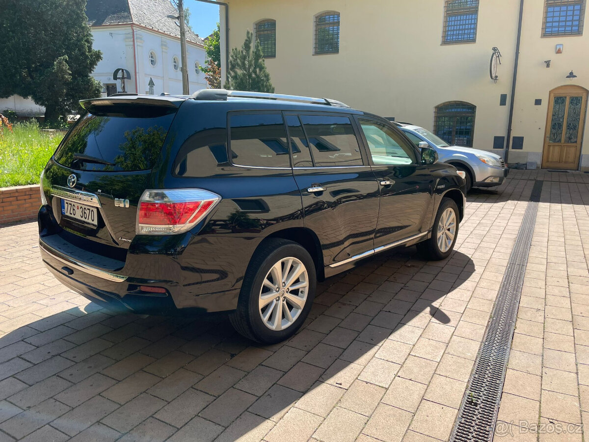 2013 TOYOTA HIGHLANDER HYBRID 3,5 LIMITED