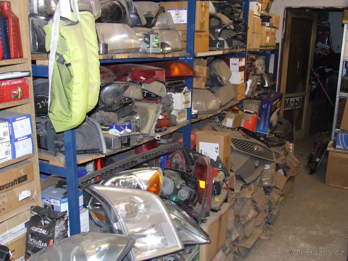 Prodám světla na Fordy