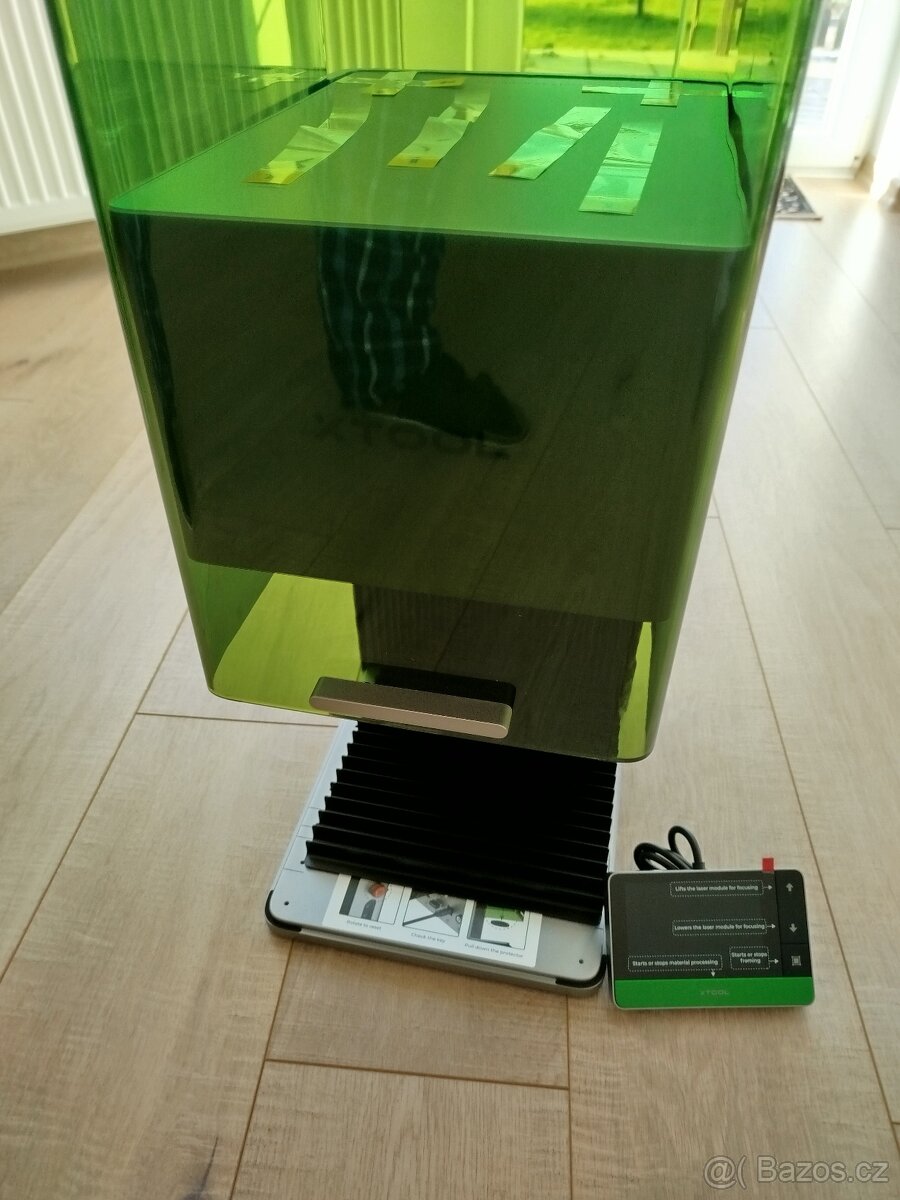 Laserový gravírovací stroj 2 v 1 xTool F1 Ultra - 2