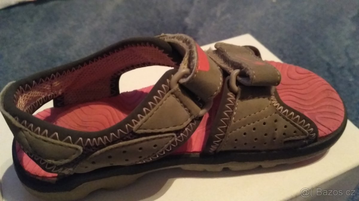 Dětské sandály Nike - 2