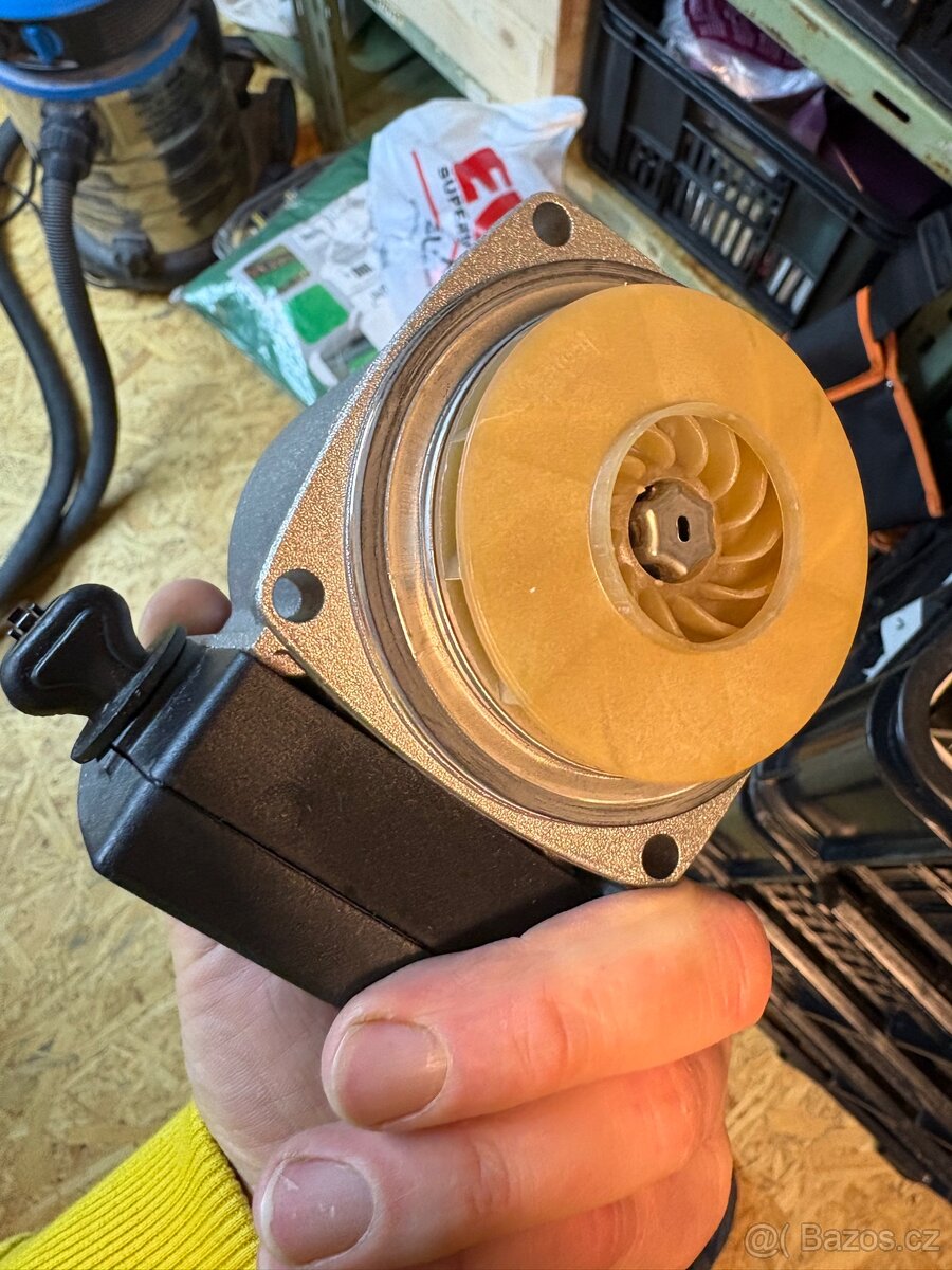 Nová hlava čerpadla Bosch (grundfos ups 15-60 rle) - 2