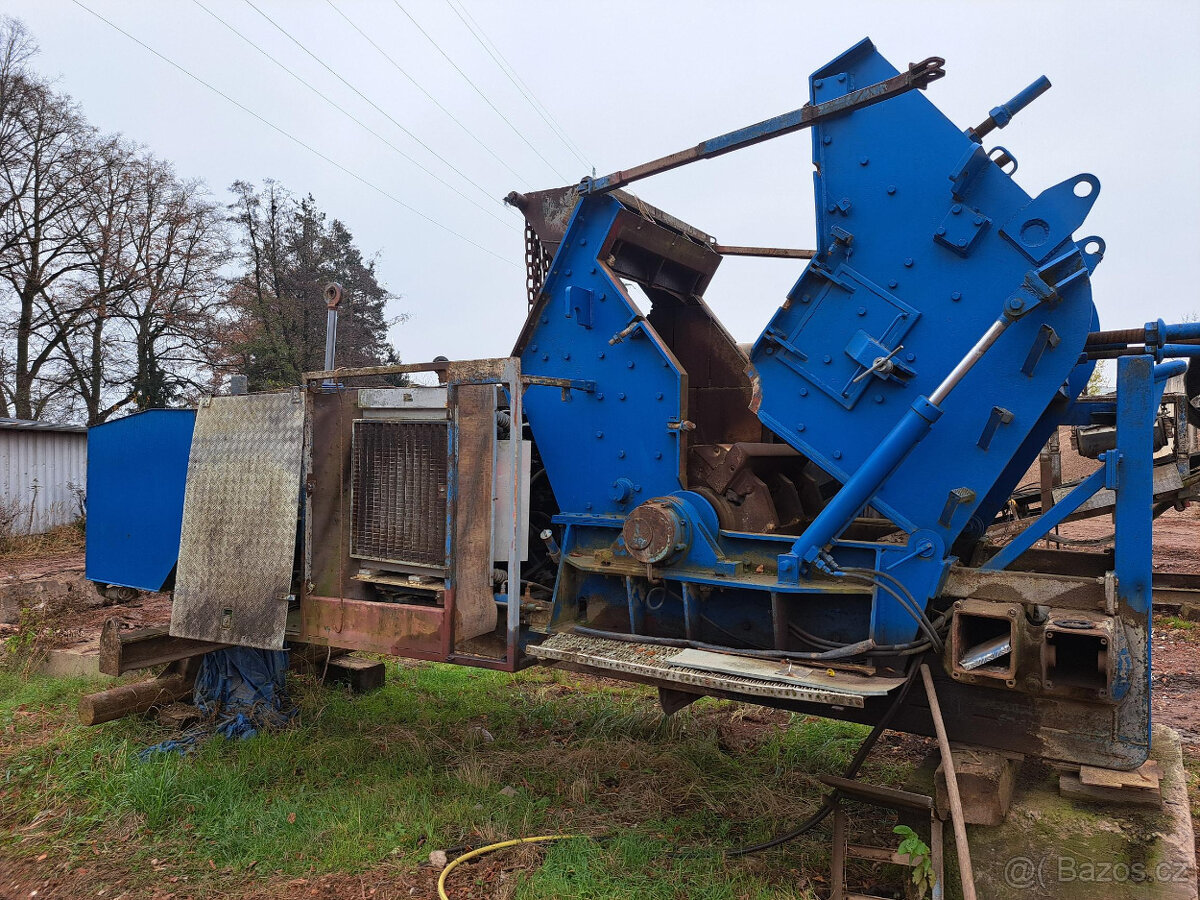 Odrazový drtič Kaiser + dopravník - 2