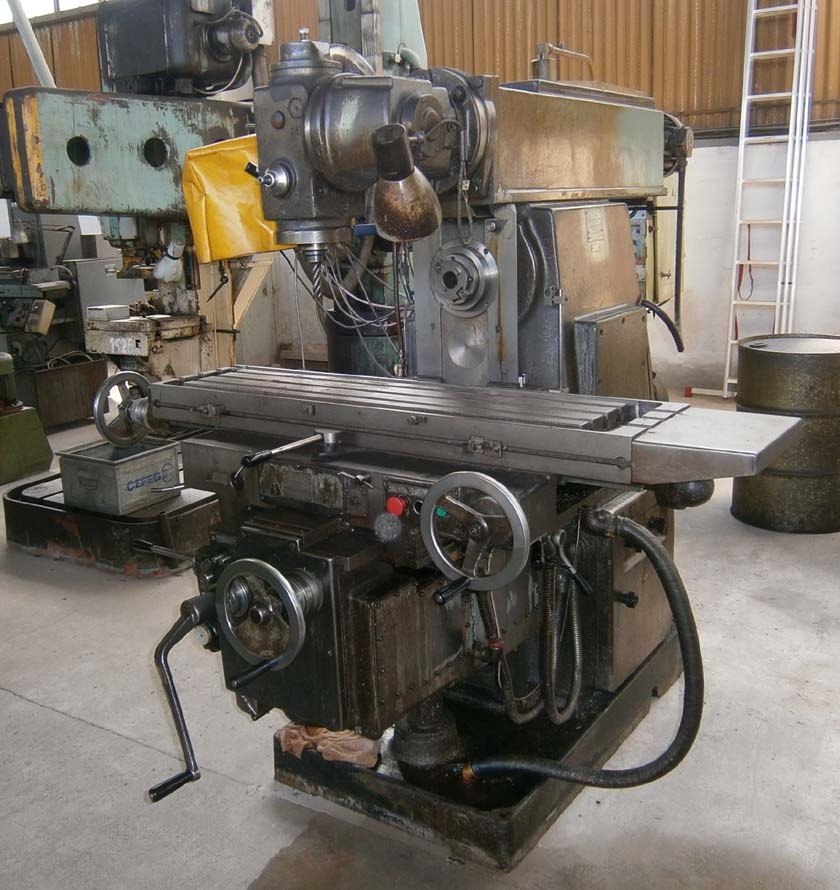 Frézka univerzální 6 P82 - 2