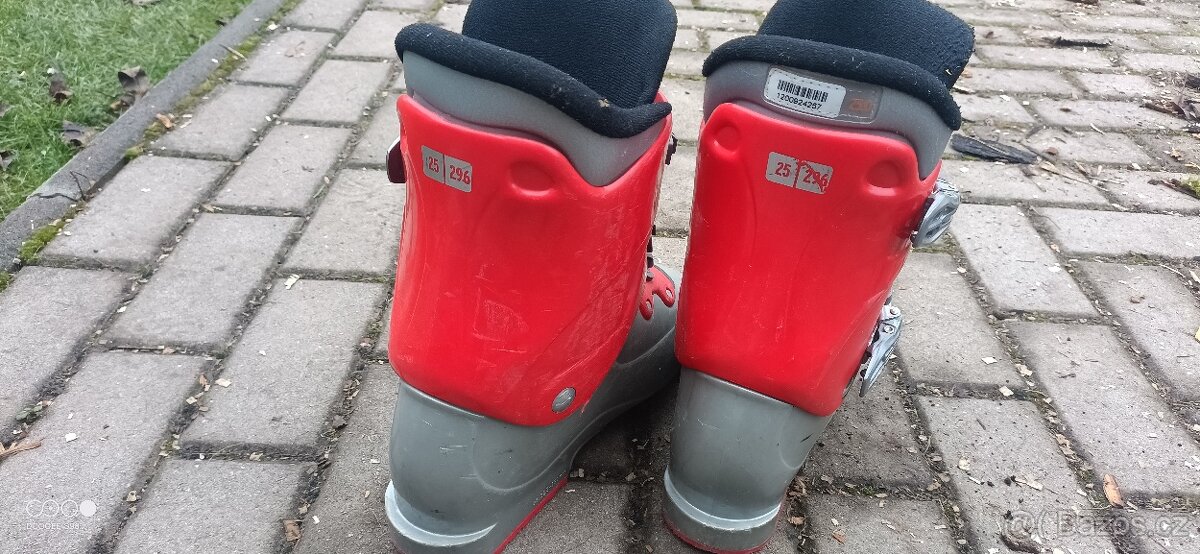 lyzarske boty salomon 25-25,5 - 2