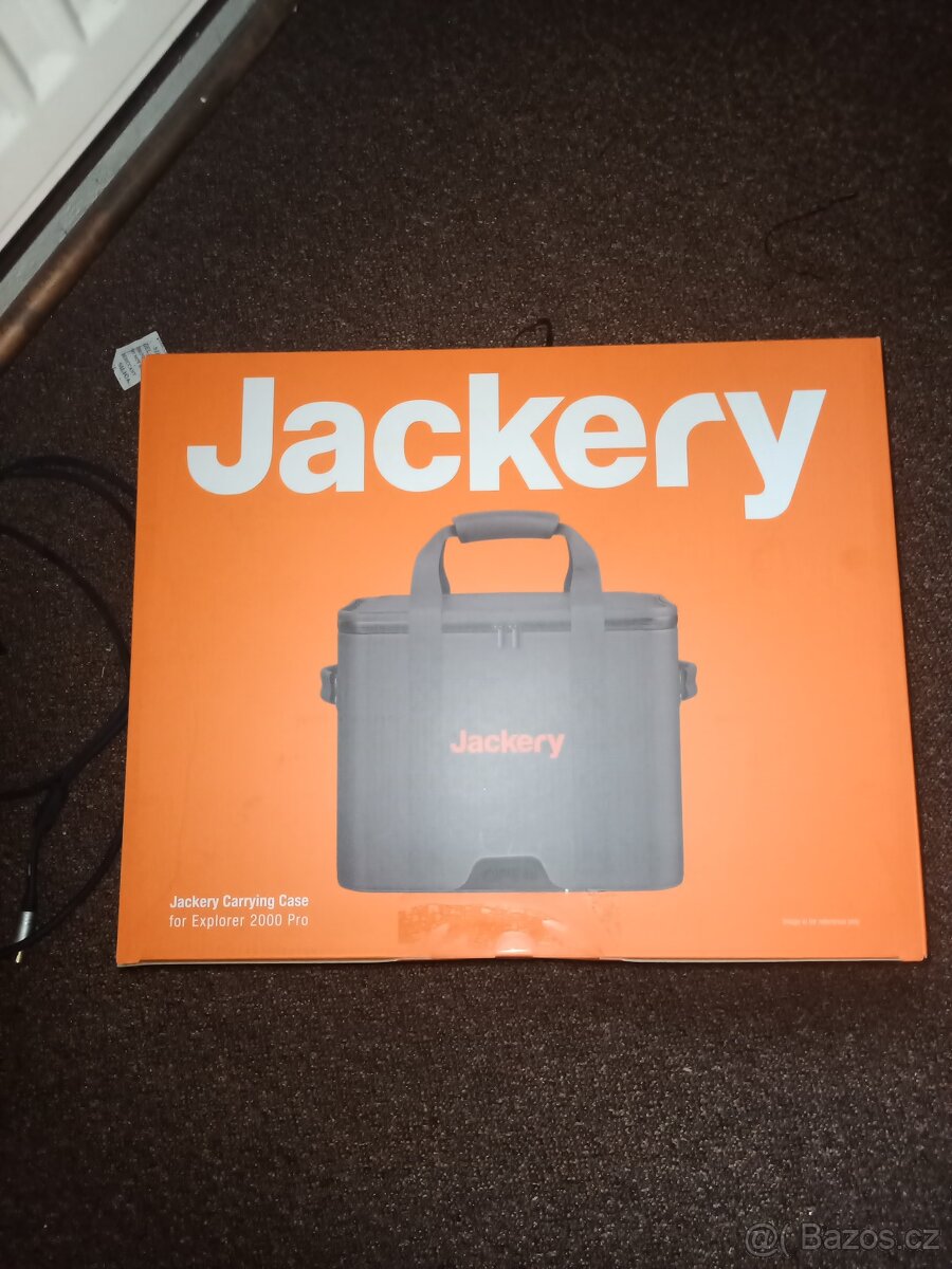 Cestovní taška. - 2