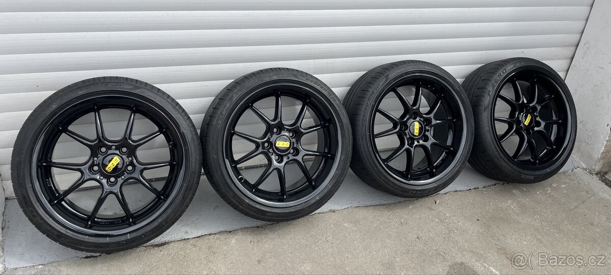 Kované BBS RK011 18 BMW letní sada. - 2