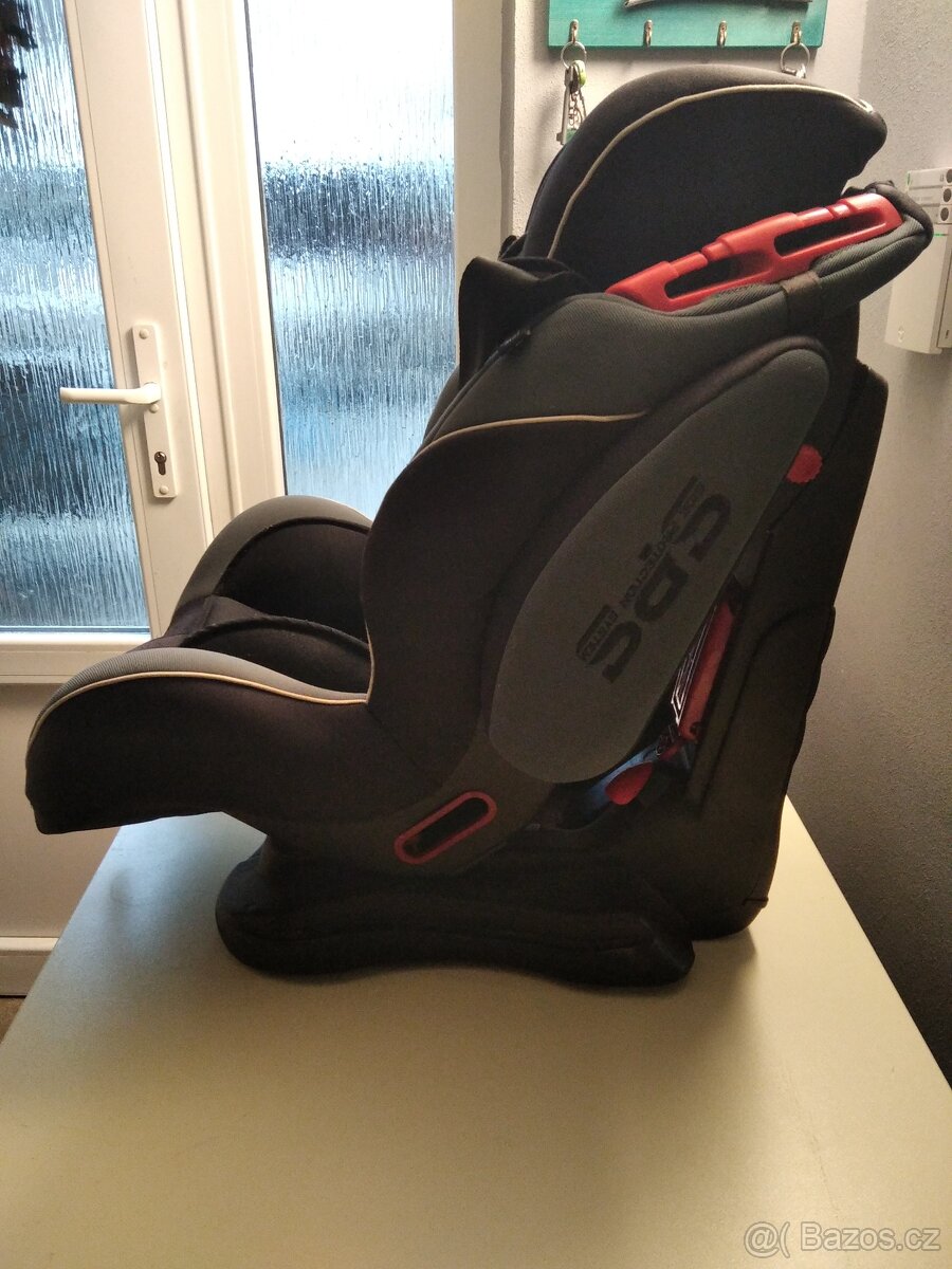 Autosedačka Bolenn Hug (9-36kg) - 2