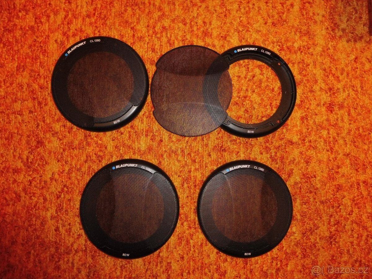 Mřížky na auto reproduktory - 2