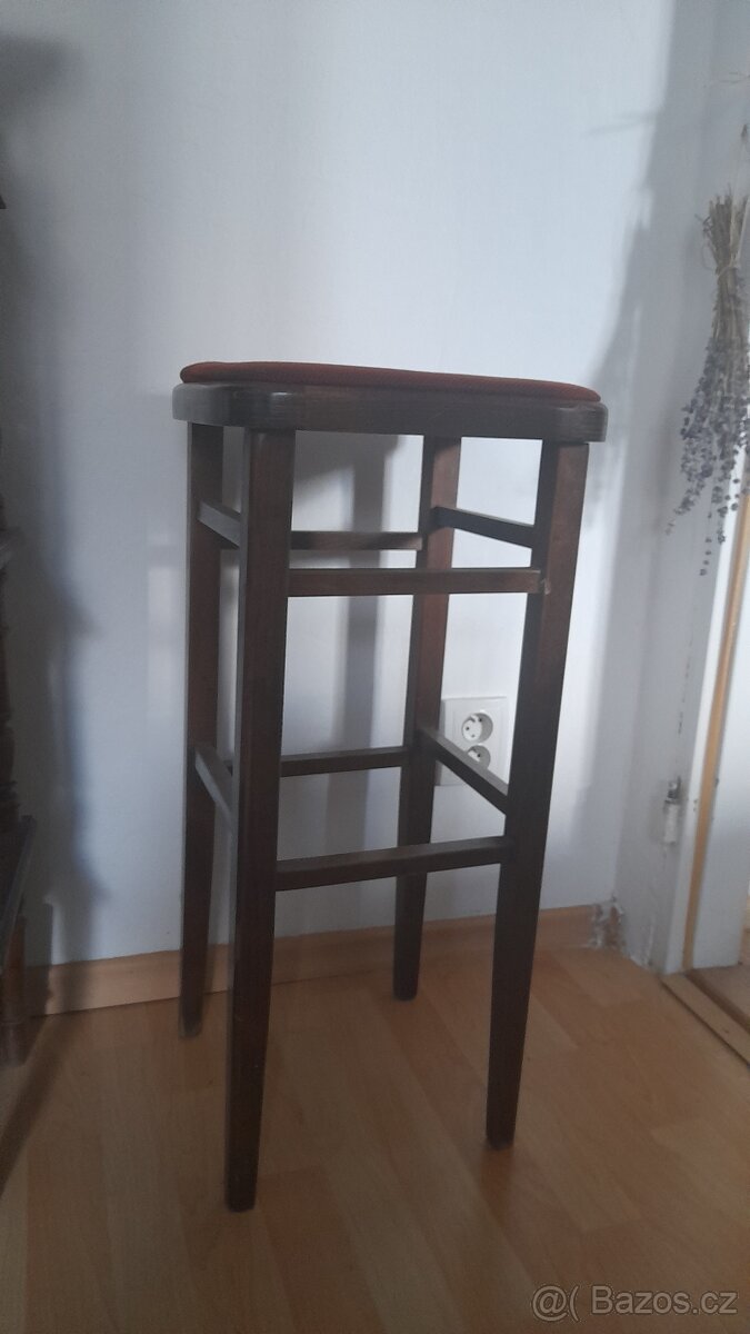 Barová židle - 2