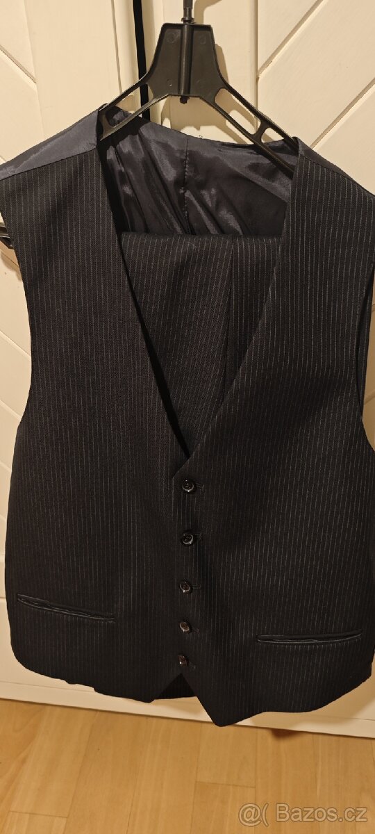 Oblek pánský - 2