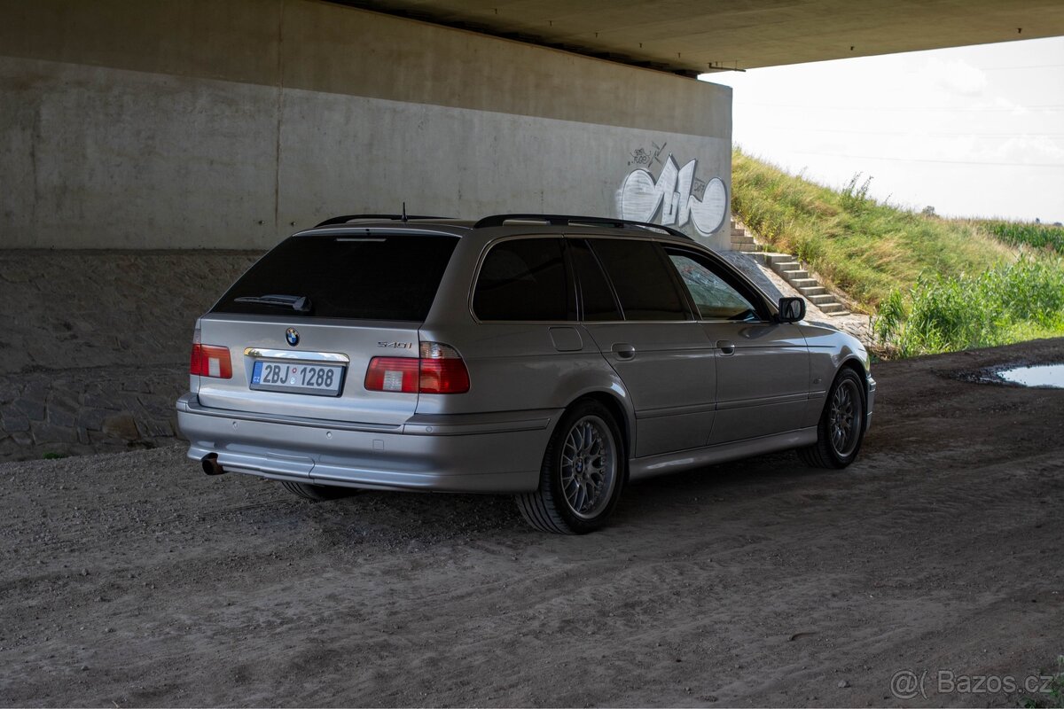 BMW E39 540i Tour 6q Exclusive edition | 2003 - 2