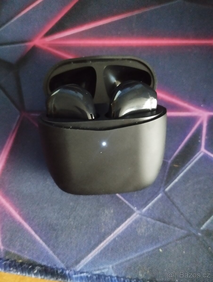 Bezdrátová sluchátka-top stav - 2