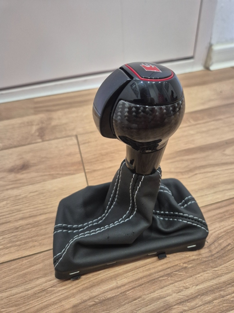 AUDI KARBONOVA RADIČKA VOLIČ AUTOMATU - 2