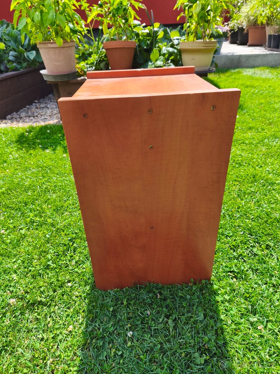 Stolička/taburet - 2