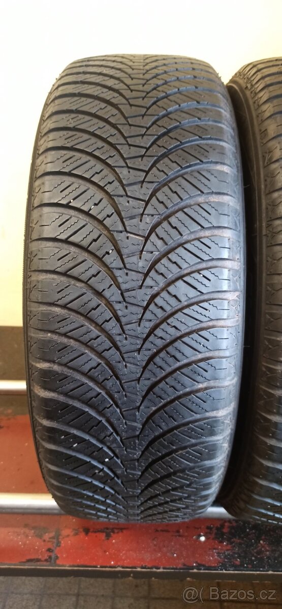 Falken EuroAllSeason 215/60 R17 100V 5,5-6,5mm - 2