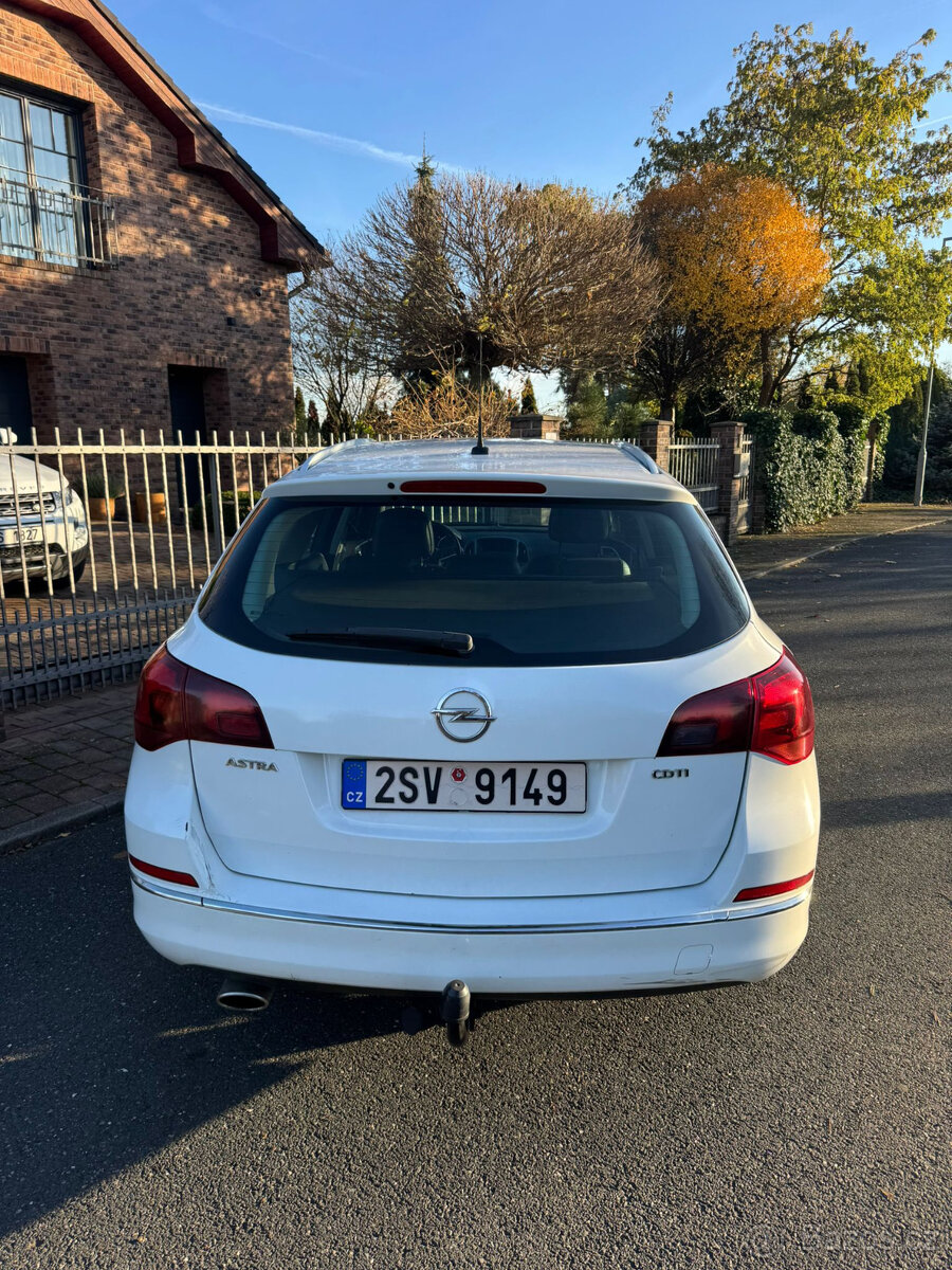 Opel Astra, 2.0D sport tourer - 2