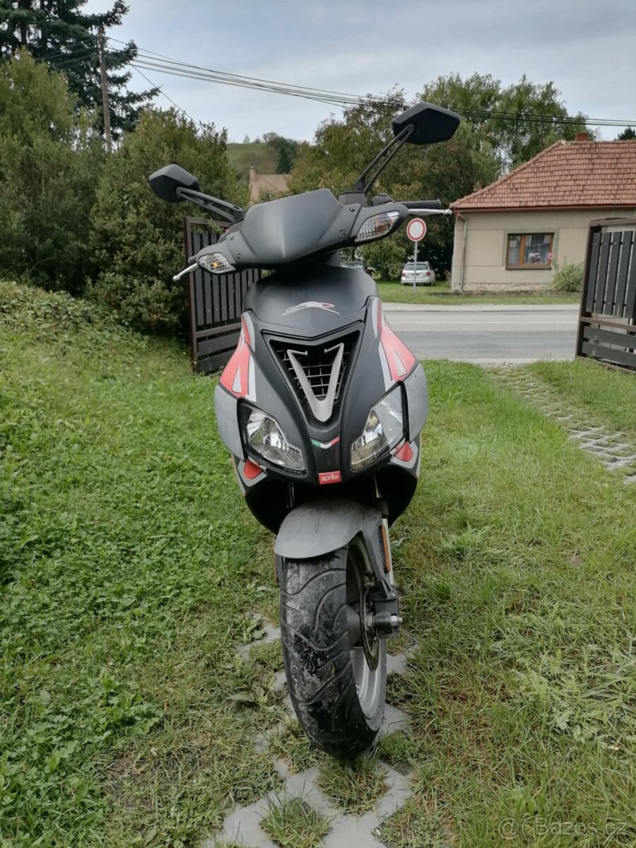 Skútr Aprilia - 2