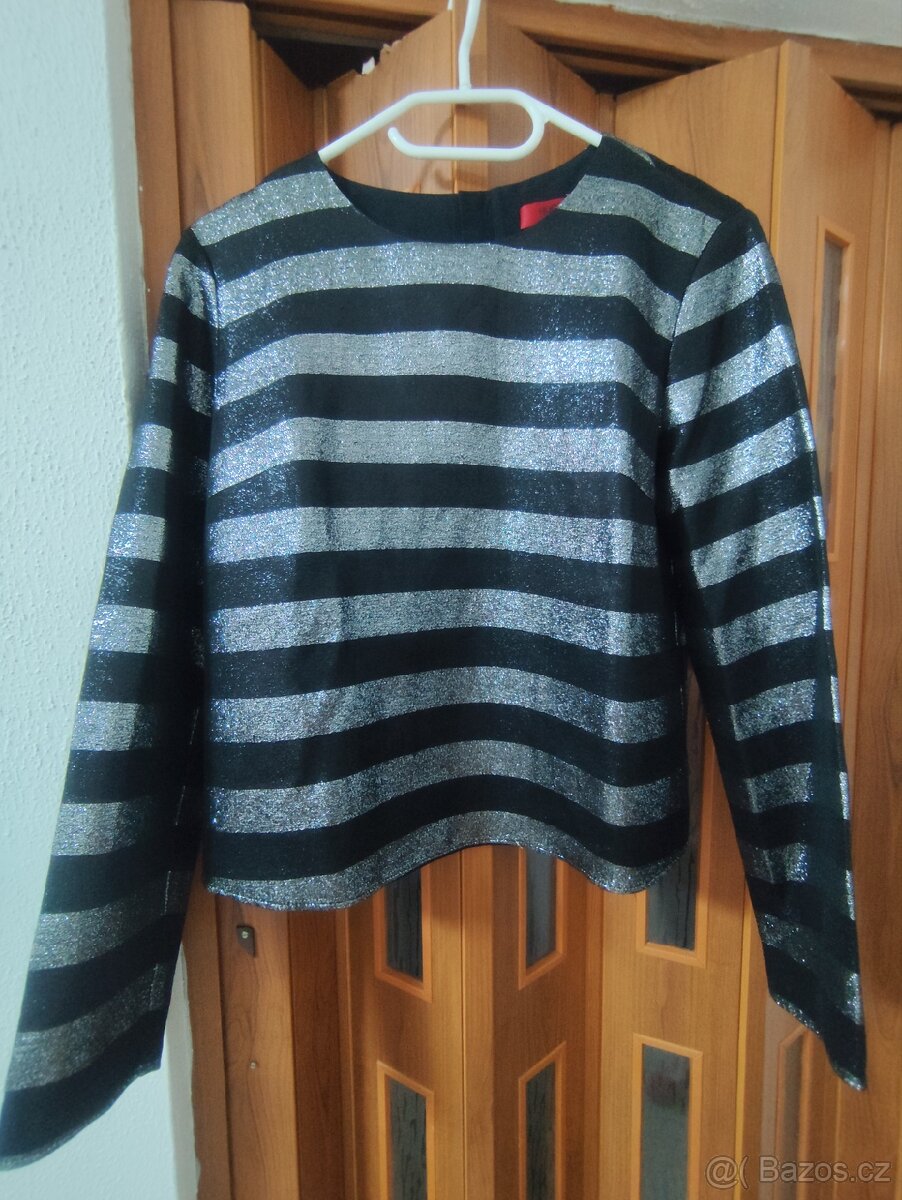 Krásná halenka Hugo boss M - 2