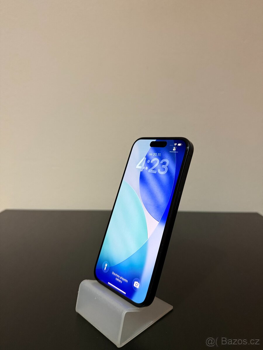 📱 iPhone 15 Pro 256GB Blue Titanium - 2