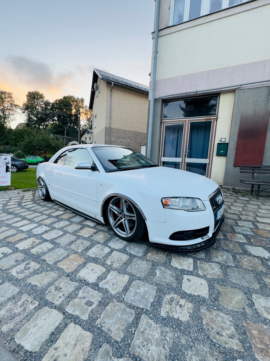 Prodám . Audi a4 b7 Cabriolet 4x4 3.0tdi 220kw - 2