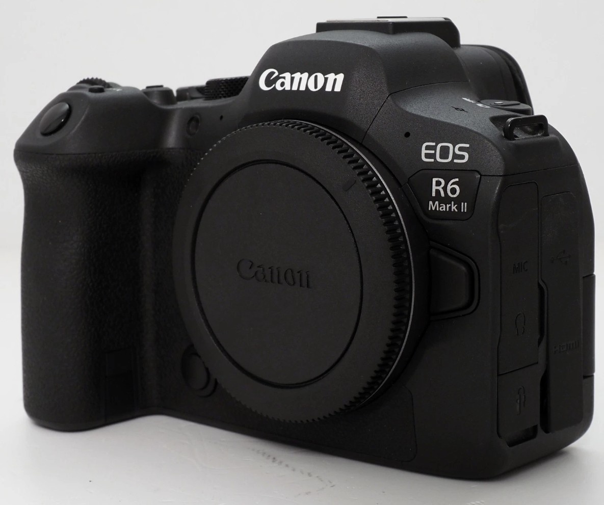 Canon R6 II jako nový - 2