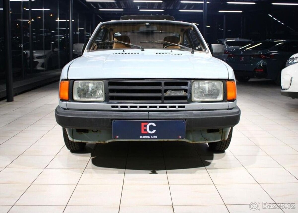 Škoda 130 Rapid 5 Speed benzín manuál - 2