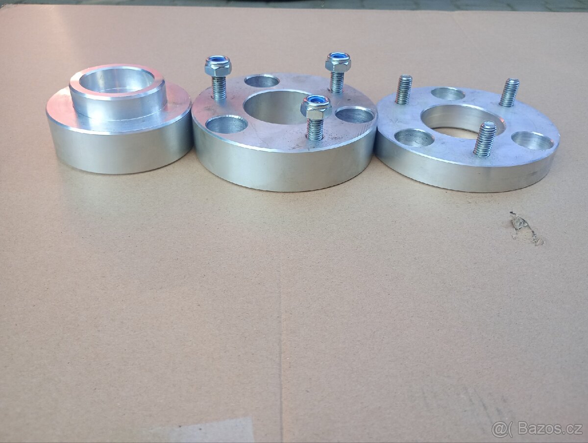 Podložky lift Dodge RAM - 2