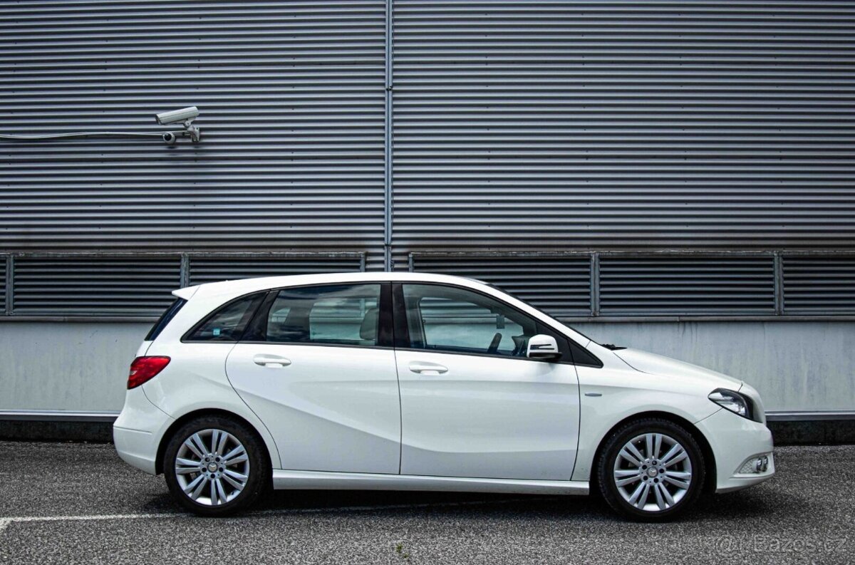 Mercedes-Benz B trieda 180 CDI BlueEFFICIENCY - 2
