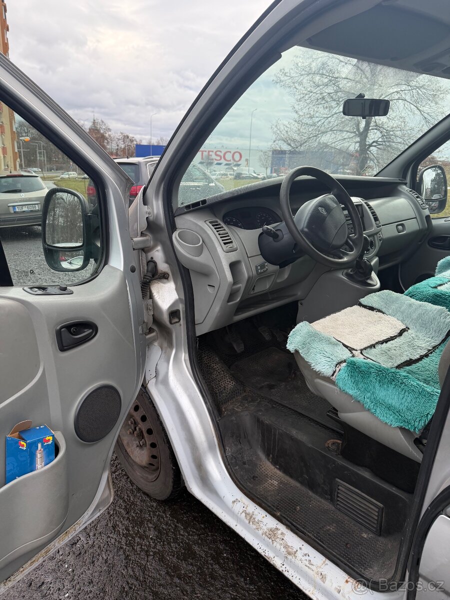 Renault trafic 2.0cdti 84KW 2008 - 2