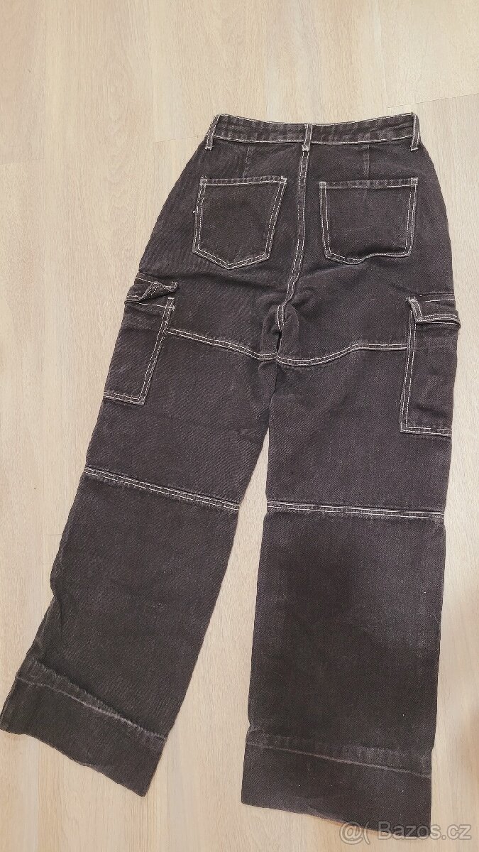 Černé kalhoty cargo. - 2