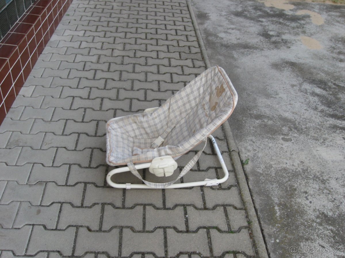 Dětské lehátko, sedátko. - 2