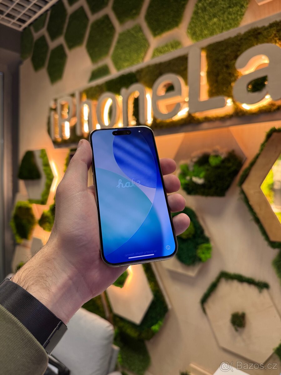 iPhone 15 Pro 256GB Natural Titanium - 2