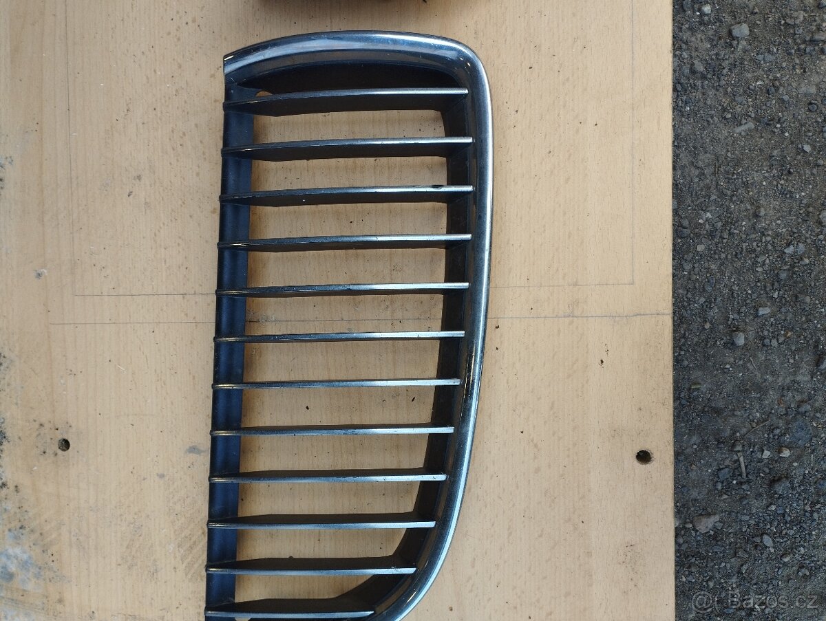 BMW e90 e91 - ledvinky originál 2 kusy - 2