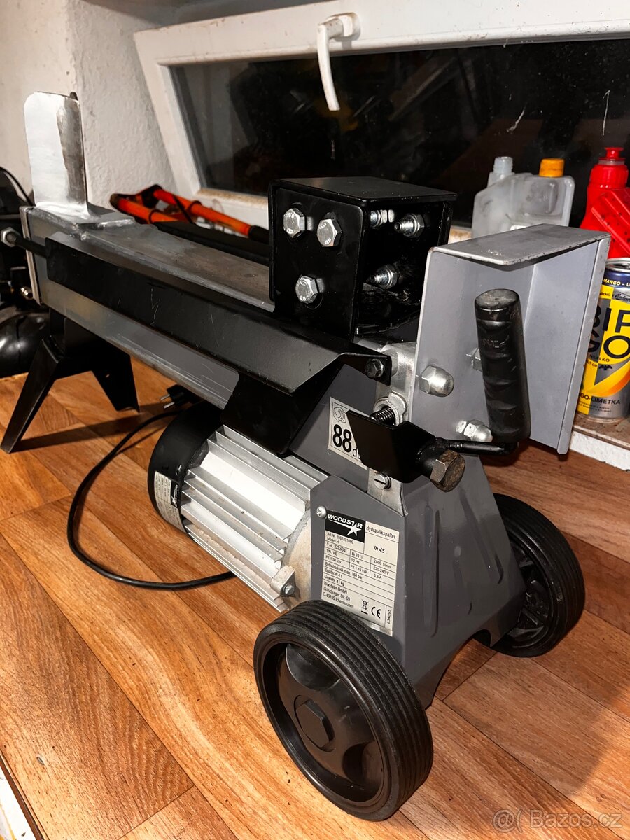 Štípačka na dřevo - 2