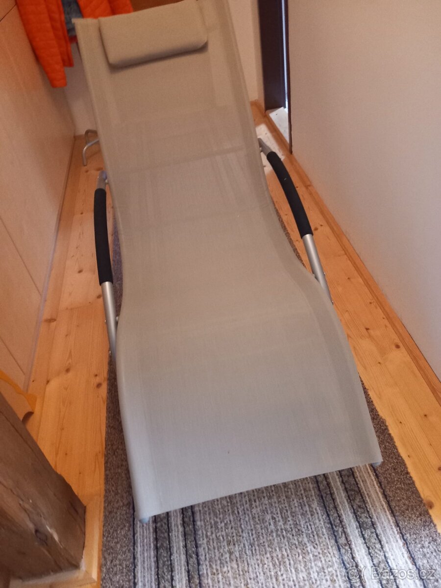 Houpací křeslo - 2