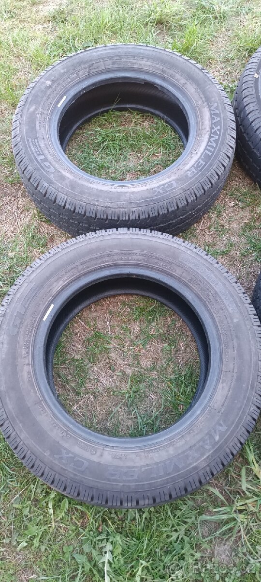 4 × pneu 195/70/15C - 2