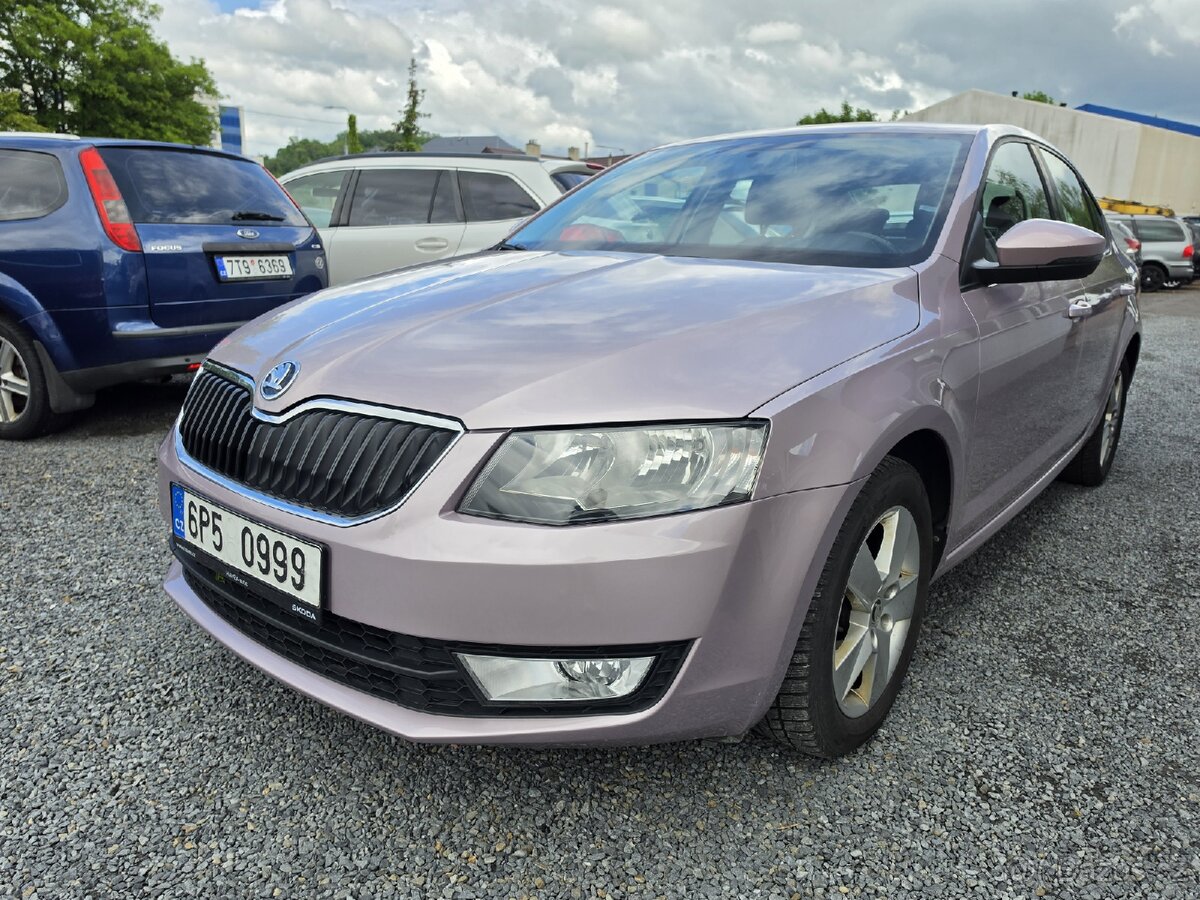 Škoda Octavia
III.1.6 TDI DSG Navi - 2