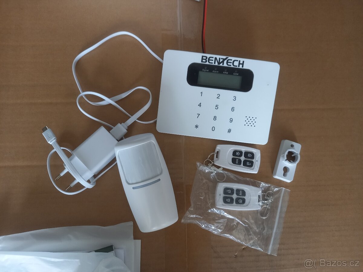 GSM Bezdrátový alarm BENTECH - 2