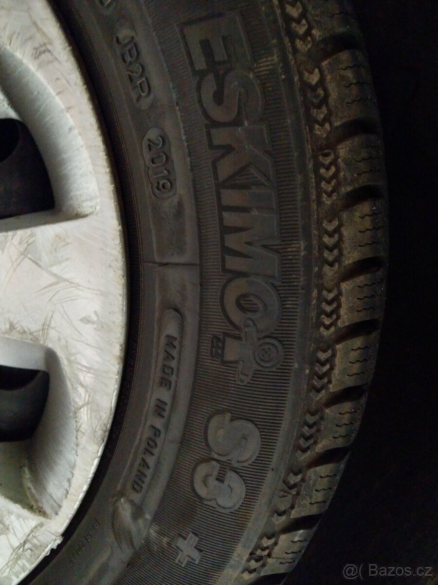 Zimní pneu 165/70/14 - 2