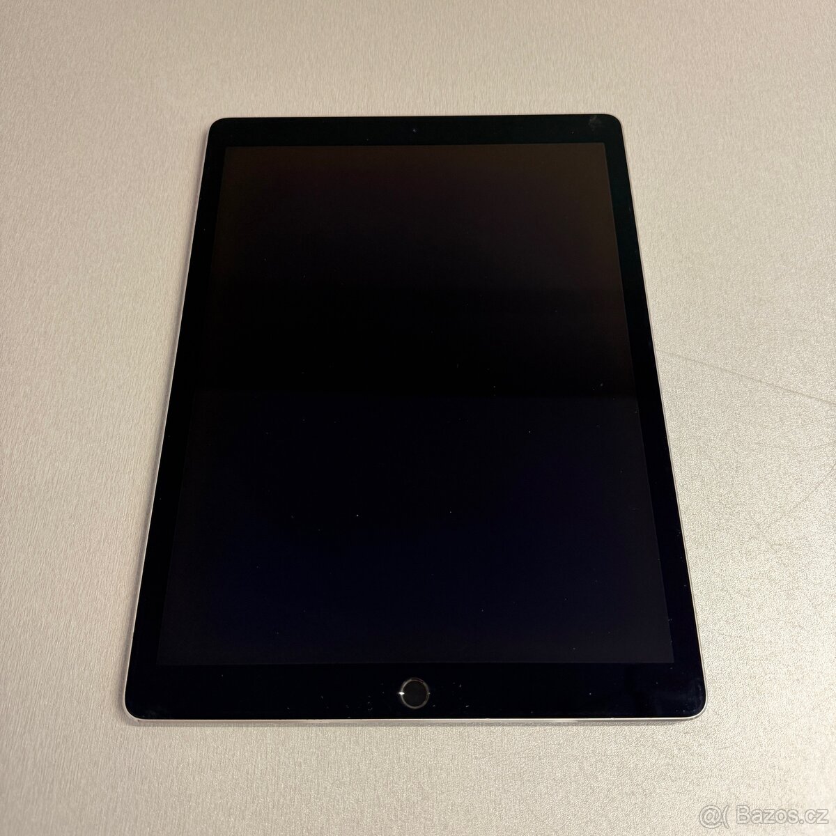 iPad Pro 12,9” 2. generace, pěkný stav, 12 měsíců záruka - 2