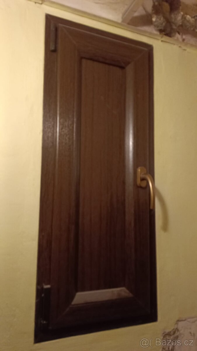 plastové okno š. 40 - 2