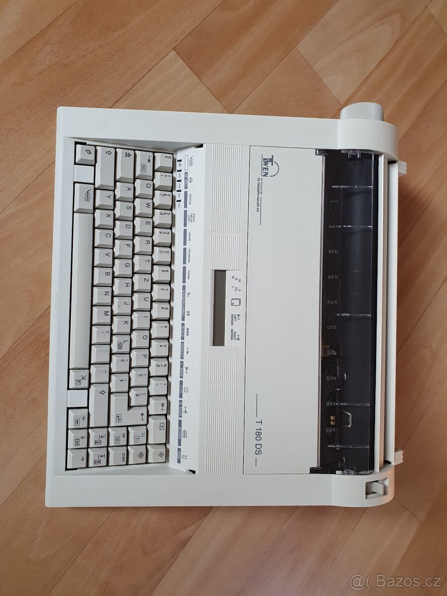 PRODÁM nový, nepoužitý elektronický psací stroj - 2