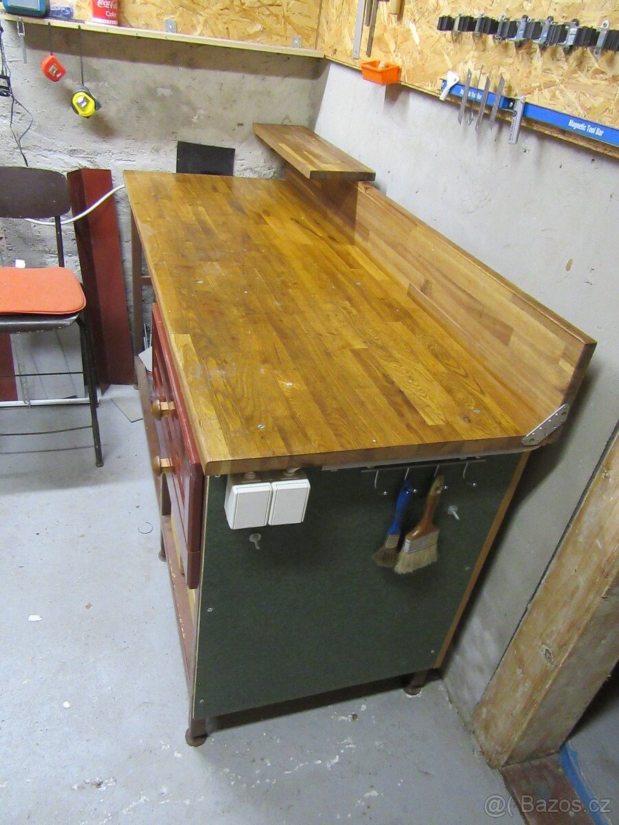 Pracovní stůl, ponk. - 2