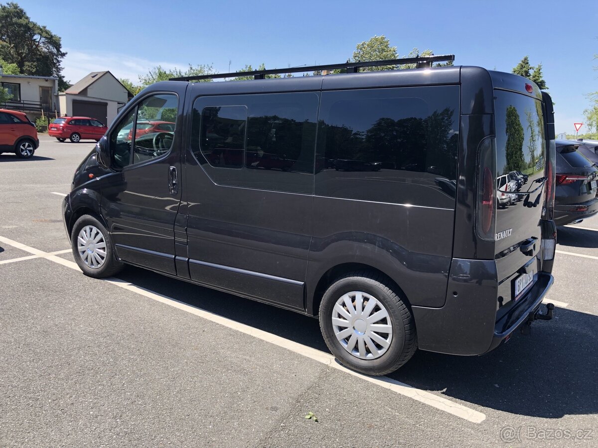 Renault Trafic 2,5 CDTi - 2