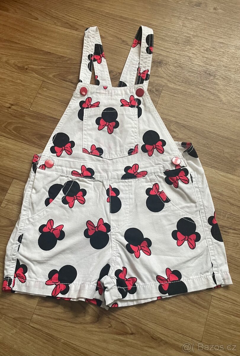 Kraťasy a tričko - 2