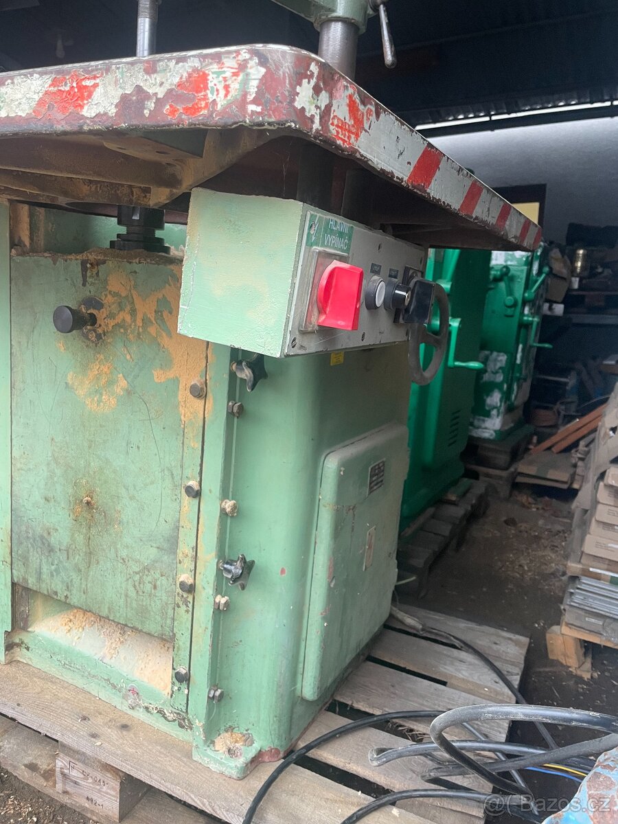 Spodní fréza hřídel 30 mm prodložená - 2